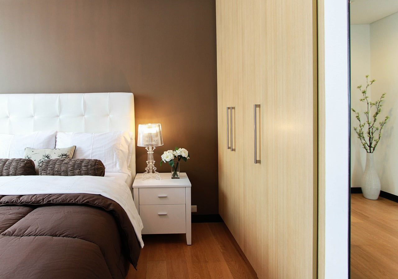 /de/blogs/magazine/how-to-decorate-your-room-for-better-sleep-and-luck-according-to-feng-shui