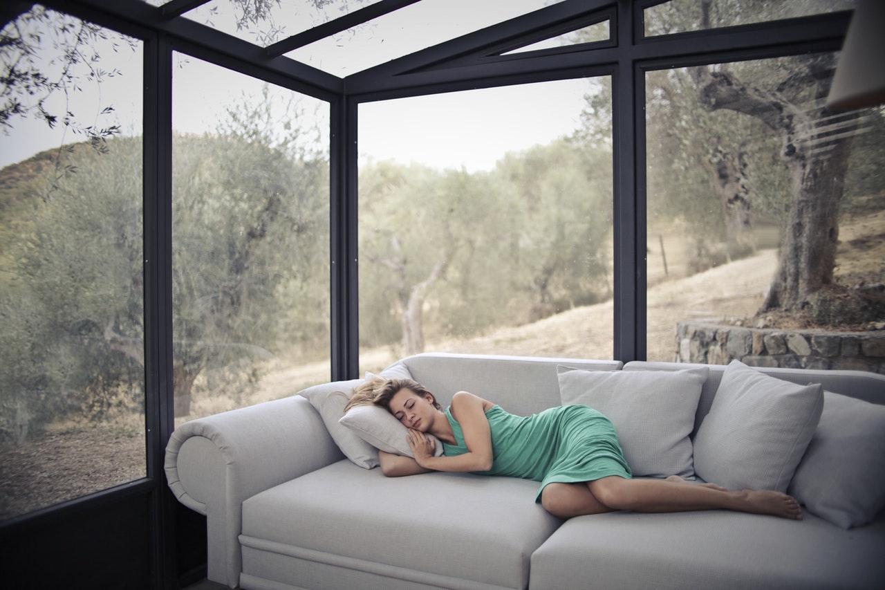 /de/blogs/magazine/how-sleeping-in-the-afternoon-helps-boost-your-productivity