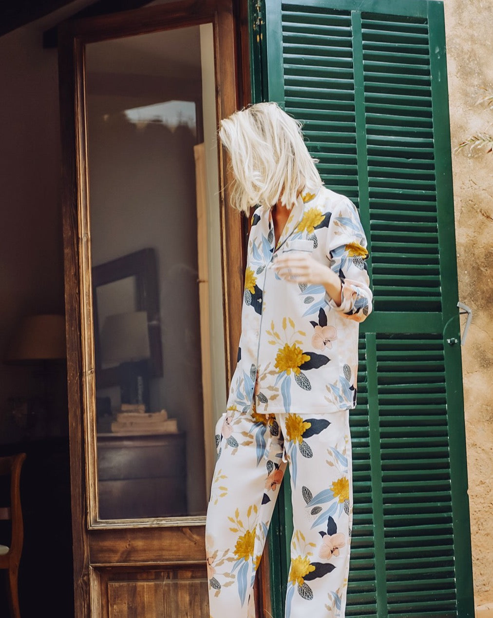 Elisabetha Silk Pyjama in August - Top