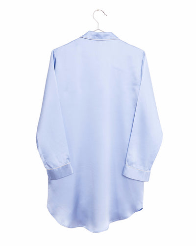 Camilla Nachthemd aus Seide in Hellblau