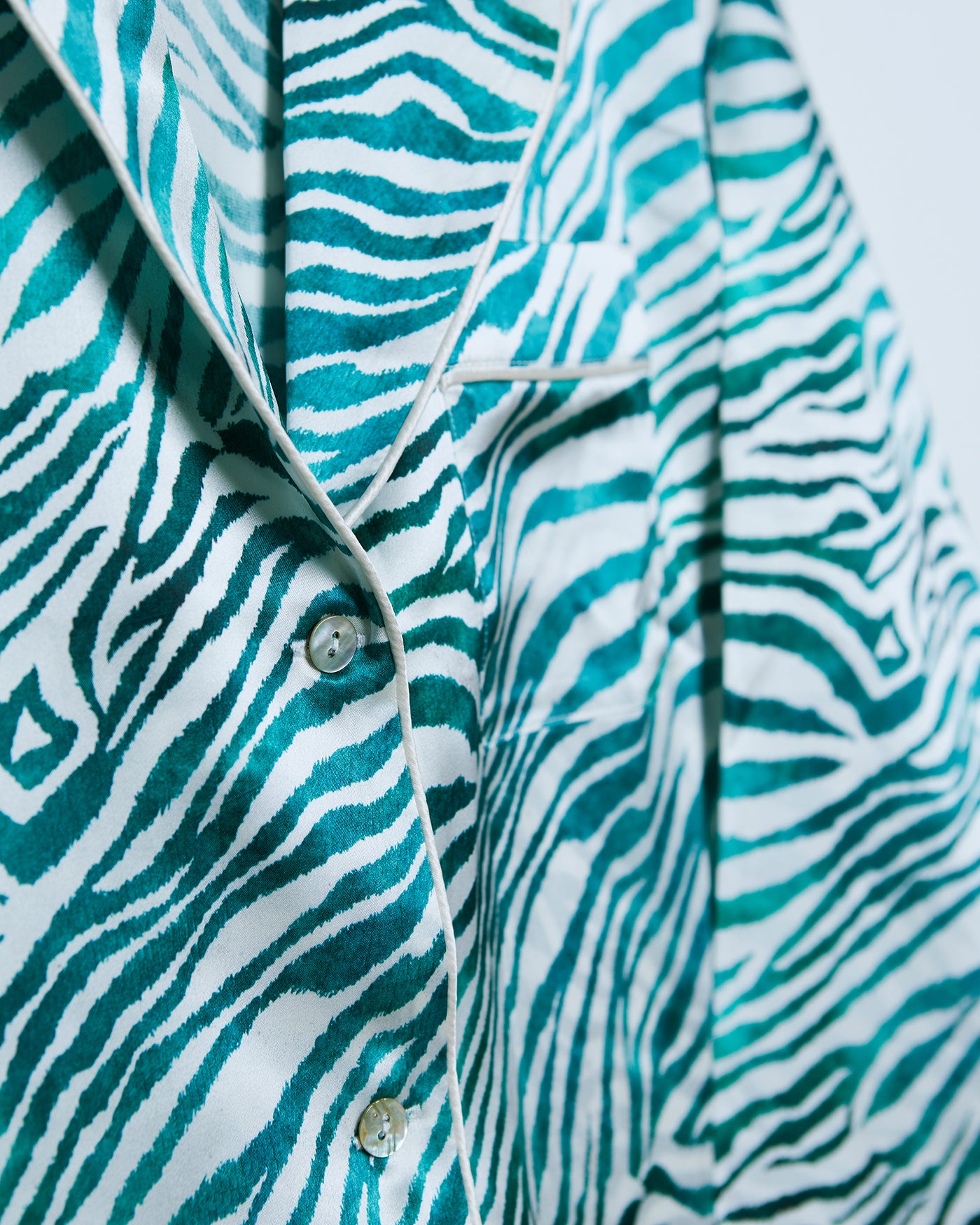 Elisabetha Silk Pyjama in Green Zebra - Top