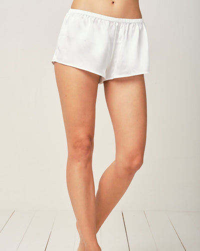 Thera in Moonlight White - Short Loungewear, Pyjama, Seidenpyjama, Schlafanzug | RADICE