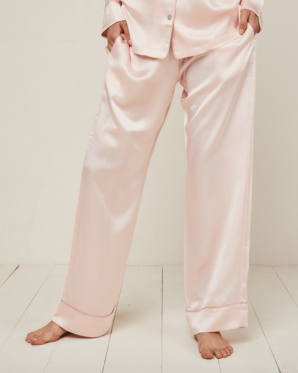 Elisabetha Silk Pyjama in Candy Rose - Bottom Loungewear, Pyjama, Seidenpyjama, Schlafanzug | RADICE